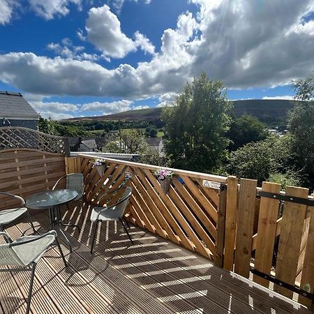 Cosy Cottage With Beautiful Mountain Views Blaenavon エクステリア 写真